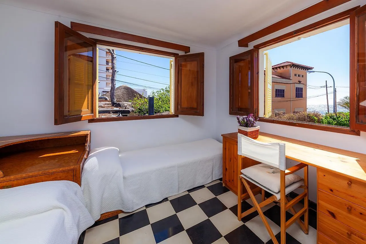 Chalet Casa Morant On The Promenade Mhm Villa Cala Ratjada
